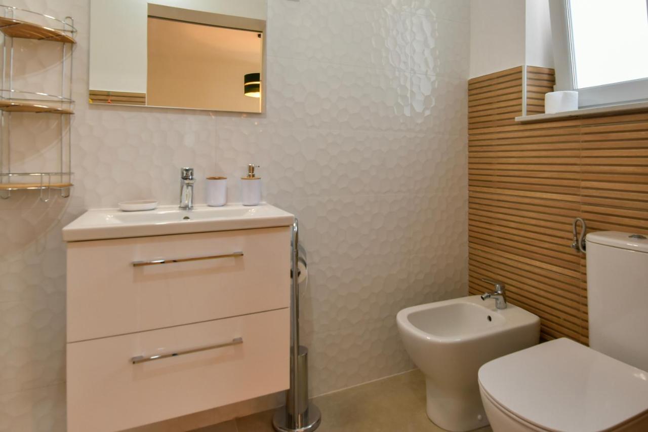 New Luxury 3 Bedroom 4 Air Conditioners Zadar