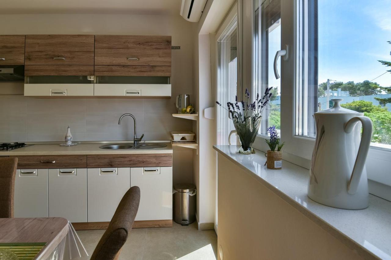 Apartment New Luxury 3 Bedroom 4 Air Conditioners *